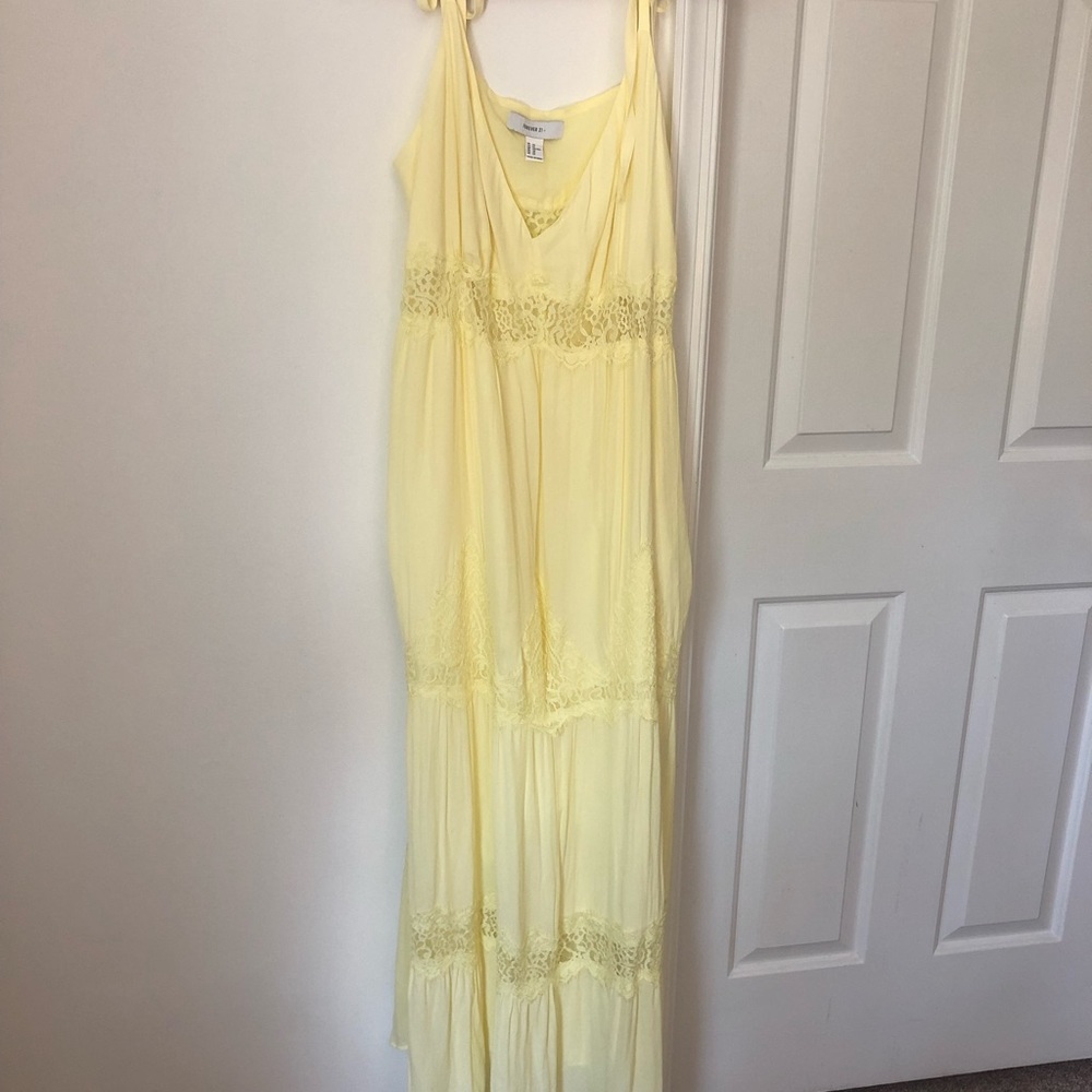 Lacy Maxi Dress